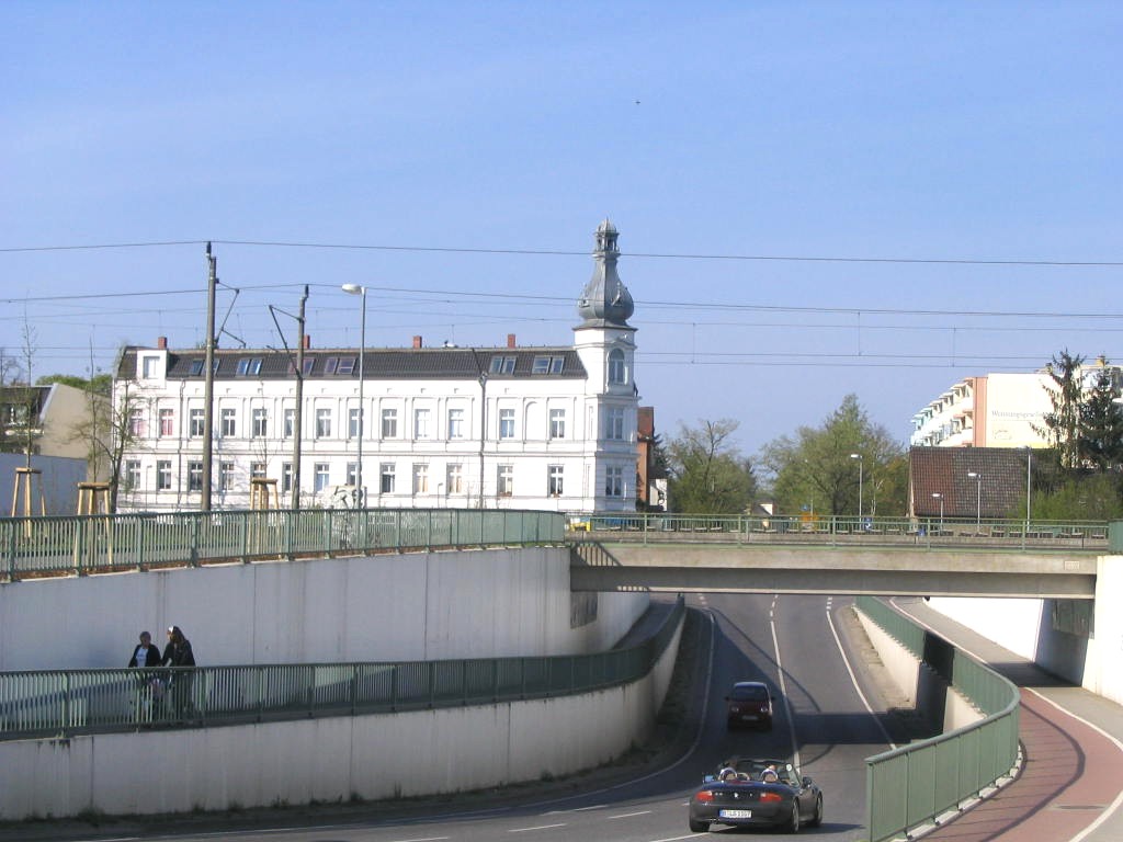 Erster Anblick Erkners bei Anreise mit dem Auto von der Autobahn 10 (Berliner Ring) kommend.